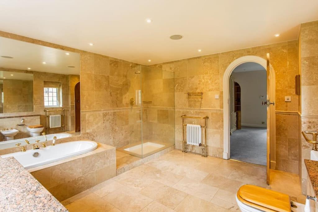 Knoll House Holiday home London